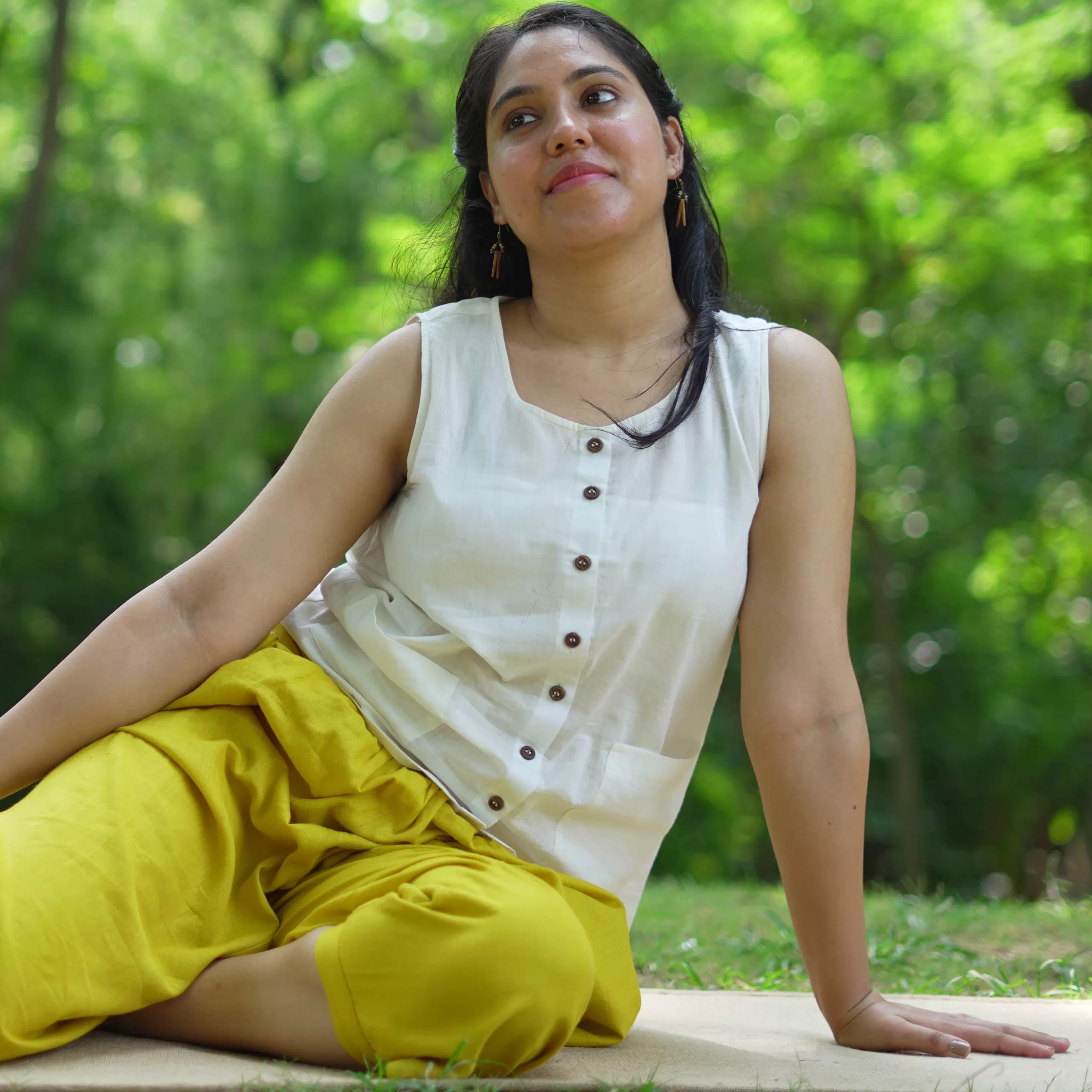 2 Mrima sleeveless yoga Top organic cotton | Champa - Image 1