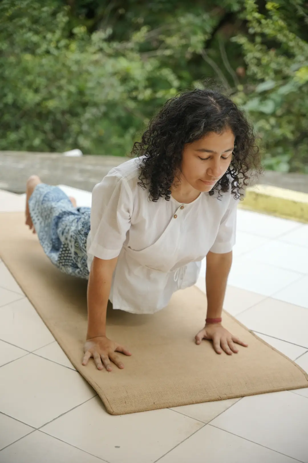 DSC00903 Mrima Knot style organic cotton yoga Top | Daisy - Image 1