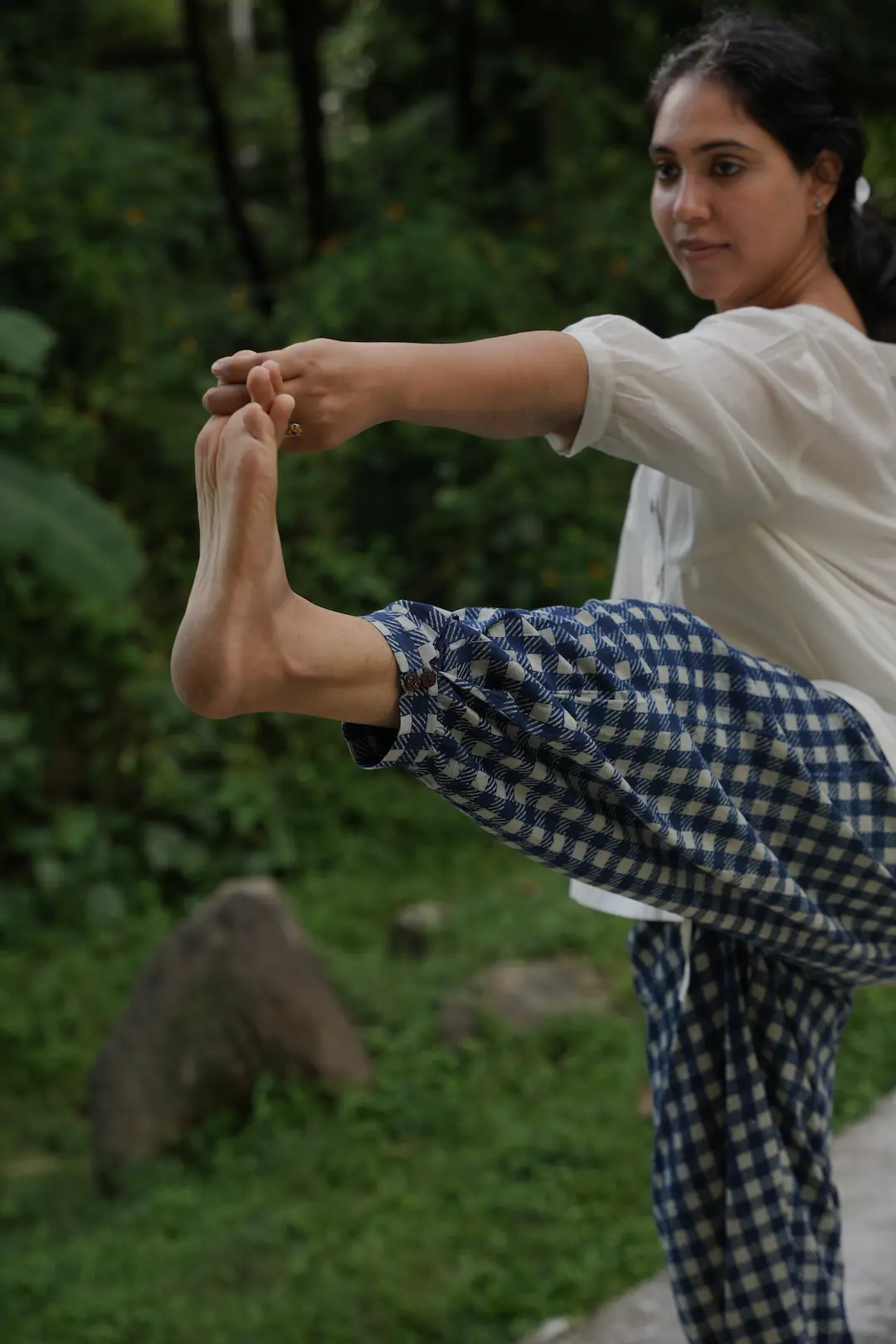 Mrima Yoga Pants with pocket cotton | Borage - Image 1