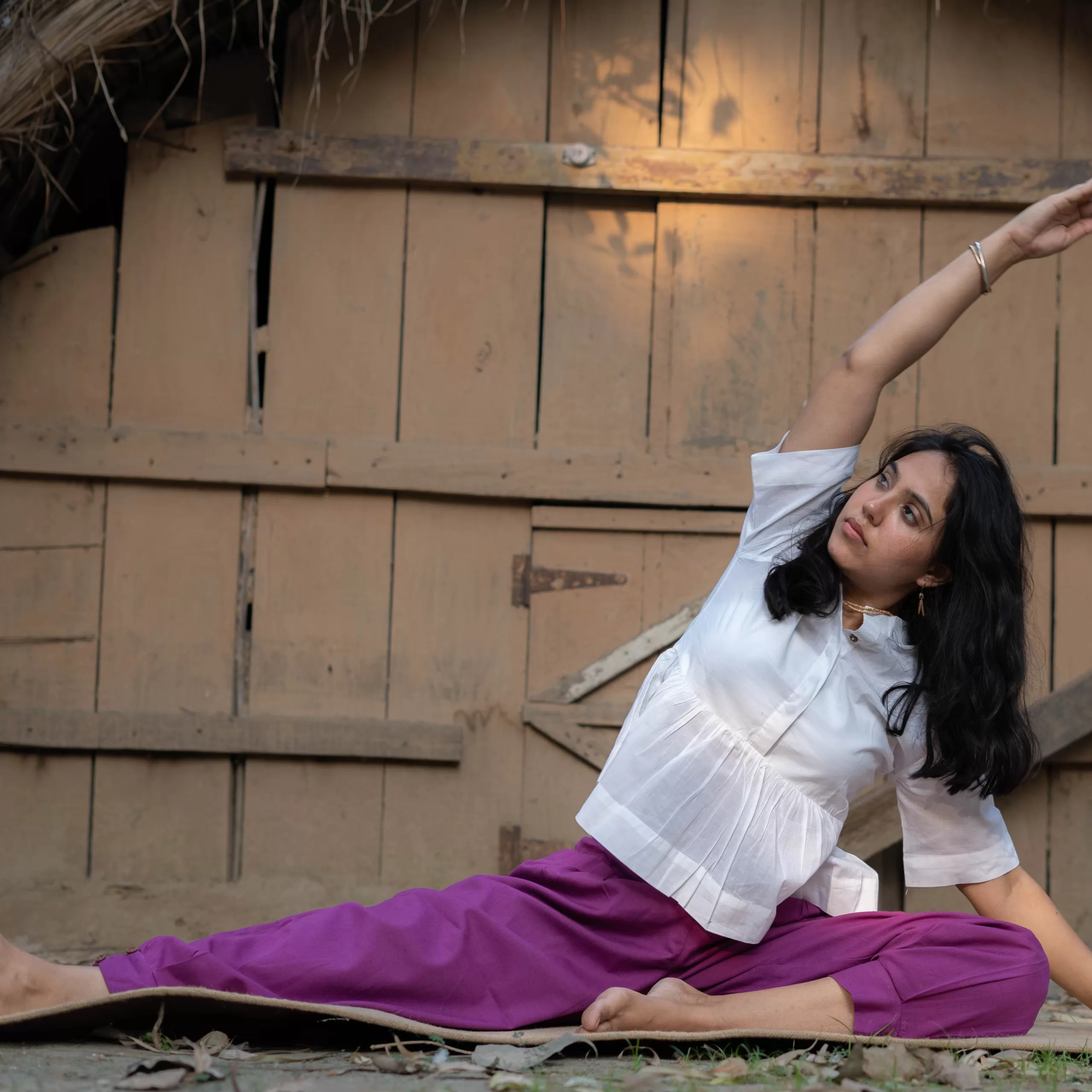 Mrima Yoga pant with pockets organic cotton | Dulaba Champa - Image 1