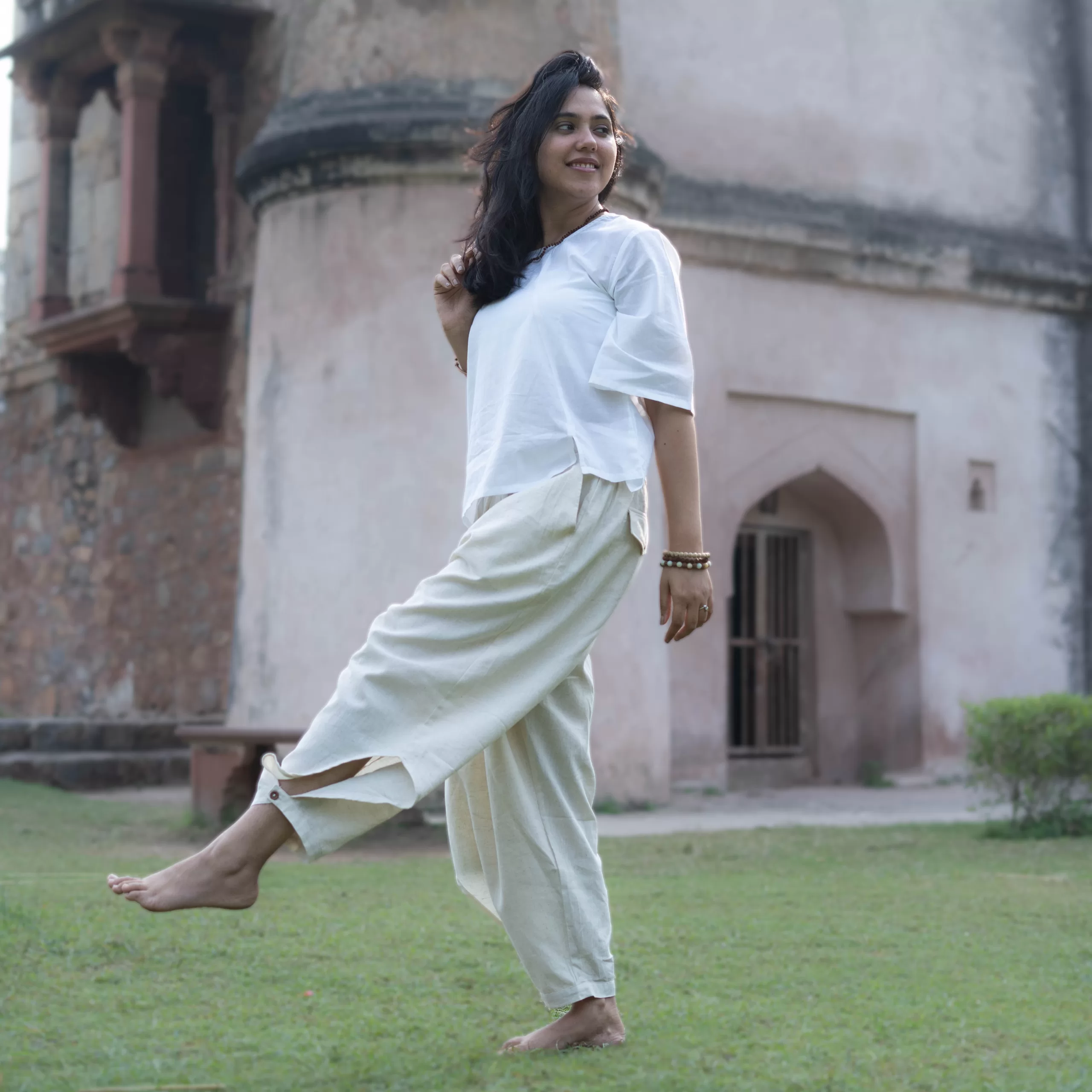 Mrima Yoga pants with pocket natural white organic cotton | Rajnigandha - Image 1
